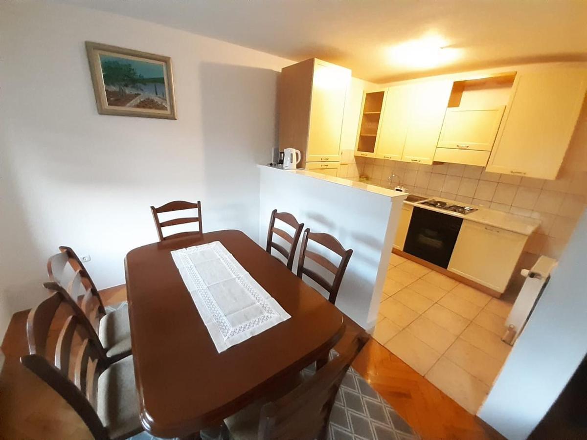 ליבנו Apartment Pero מראה חיצוני תמונה